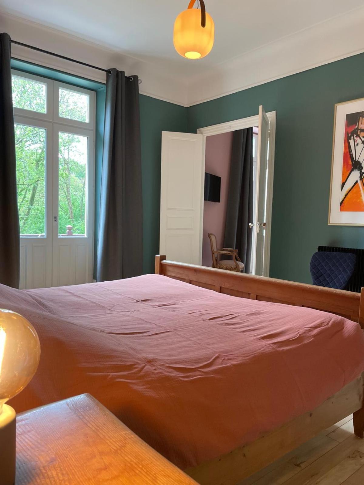 Domaine La Rose Bed & Breakfast Caylus Exterior photo