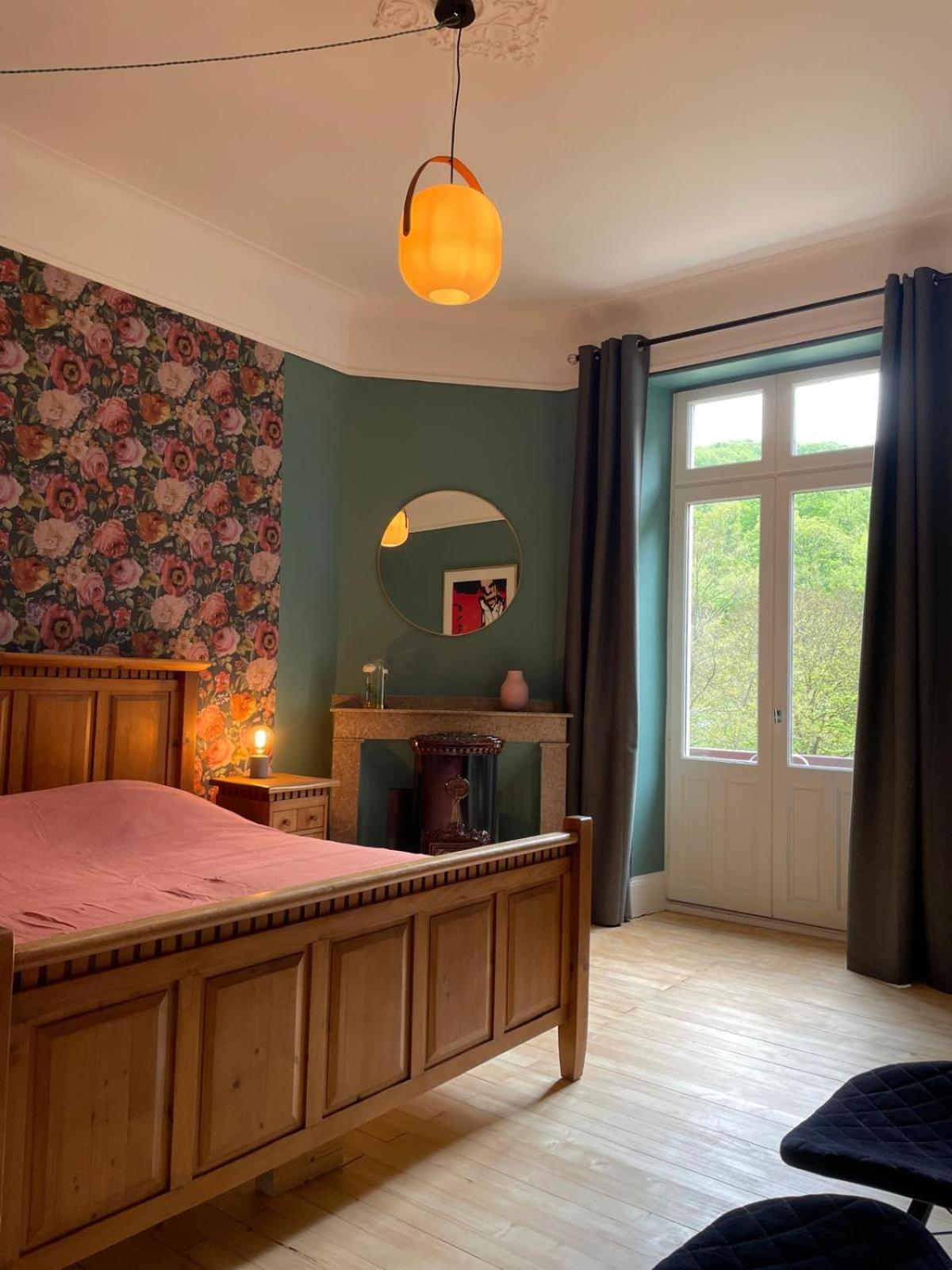 Domaine La Rose Bed & Breakfast Caylus Exterior photo