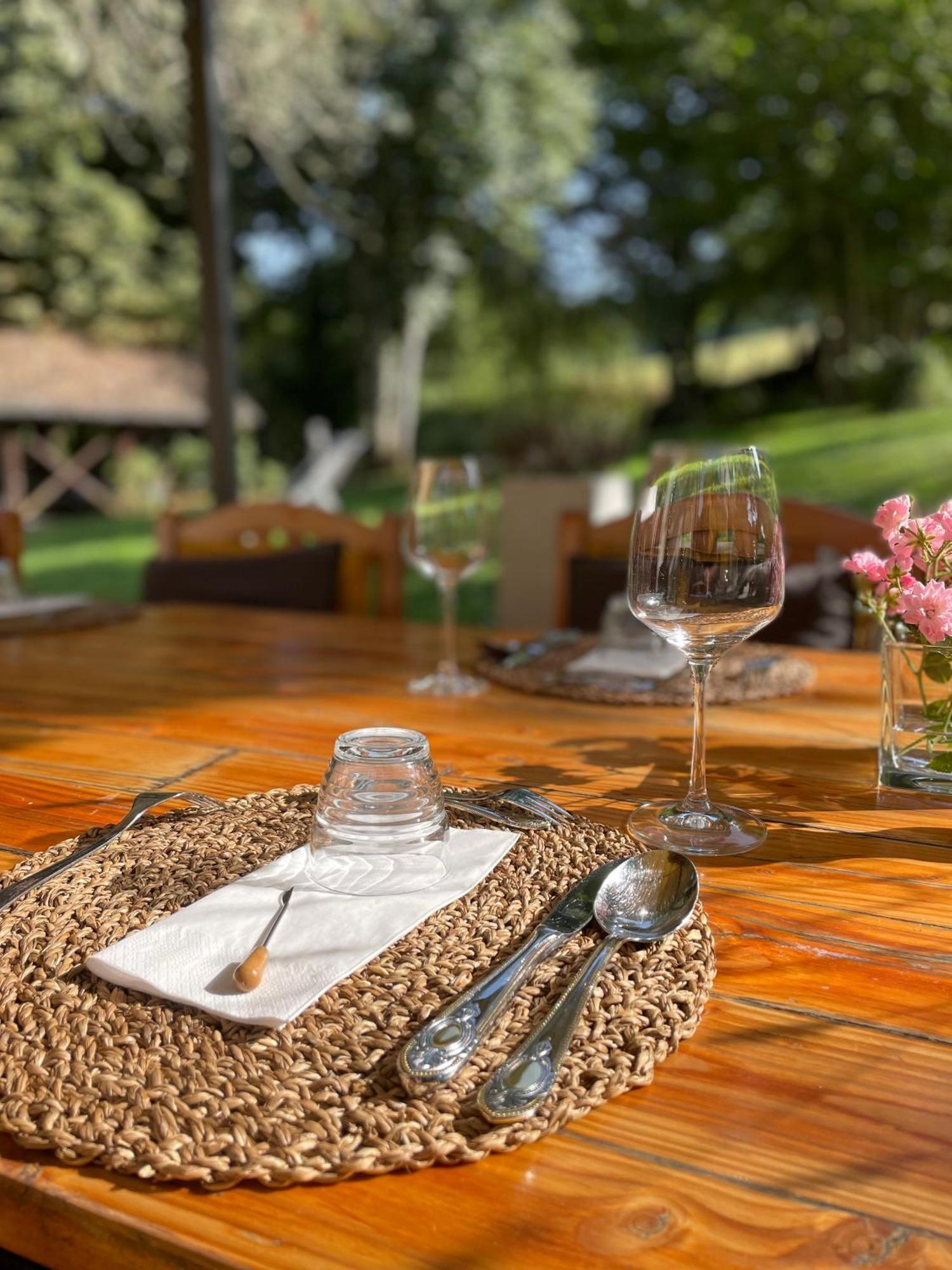 Domaine La Rose Bed & Breakfast Caylus Exterior photo